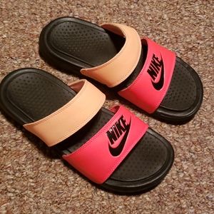Womens Nike Benassi Duo Ultra Slide Sandals